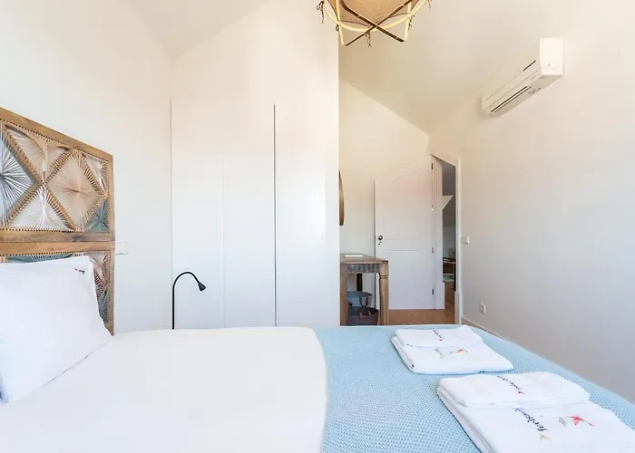 Апартаменти Flh Martim Moniz Trendy Flat